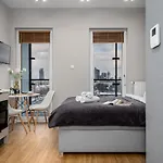 Wola Apartamento